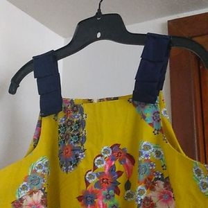 Anthroplogie Maeve,Beautiful Yellow flowered Overall Sundress with Pockets